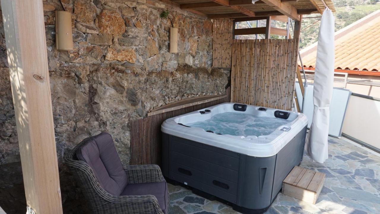 Arhondiko Luxury House Villa Sougia Exteriör bild