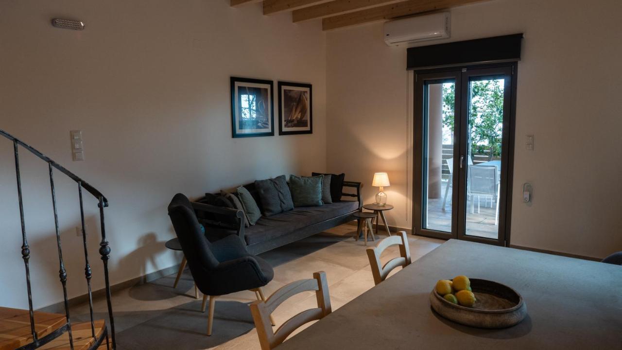 Arhondiko Luxury House Villa Sougia Exteriör bild