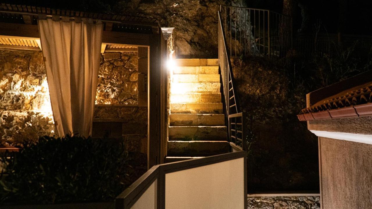Arhondiko Luxury House Villa Sougia Exteriör bild